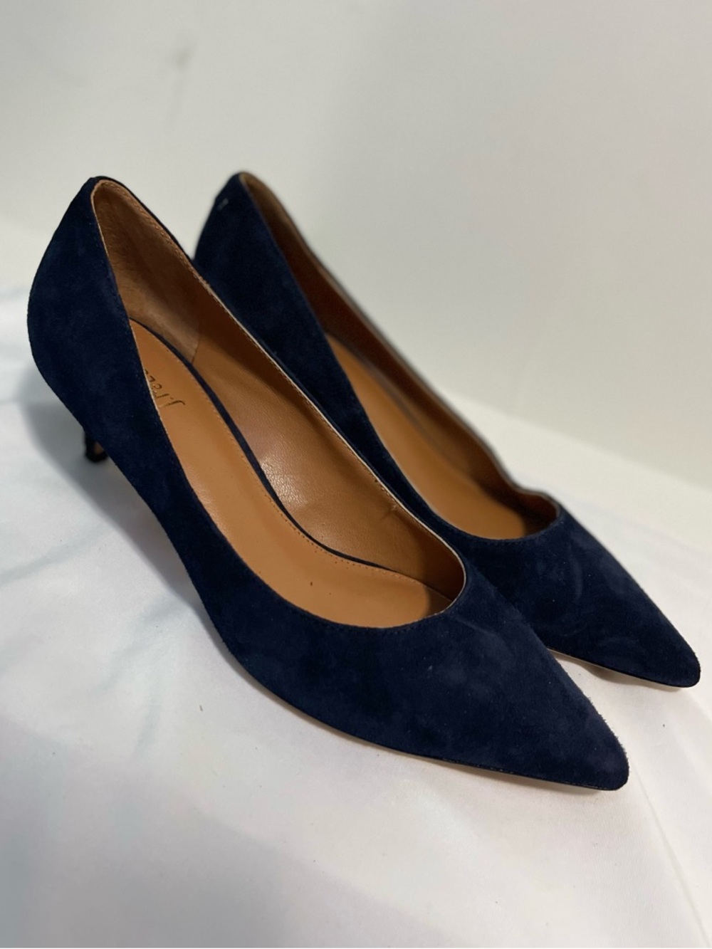 Classic Pointed-Toe Navy Suede Pumps - Women's Fashion Heel